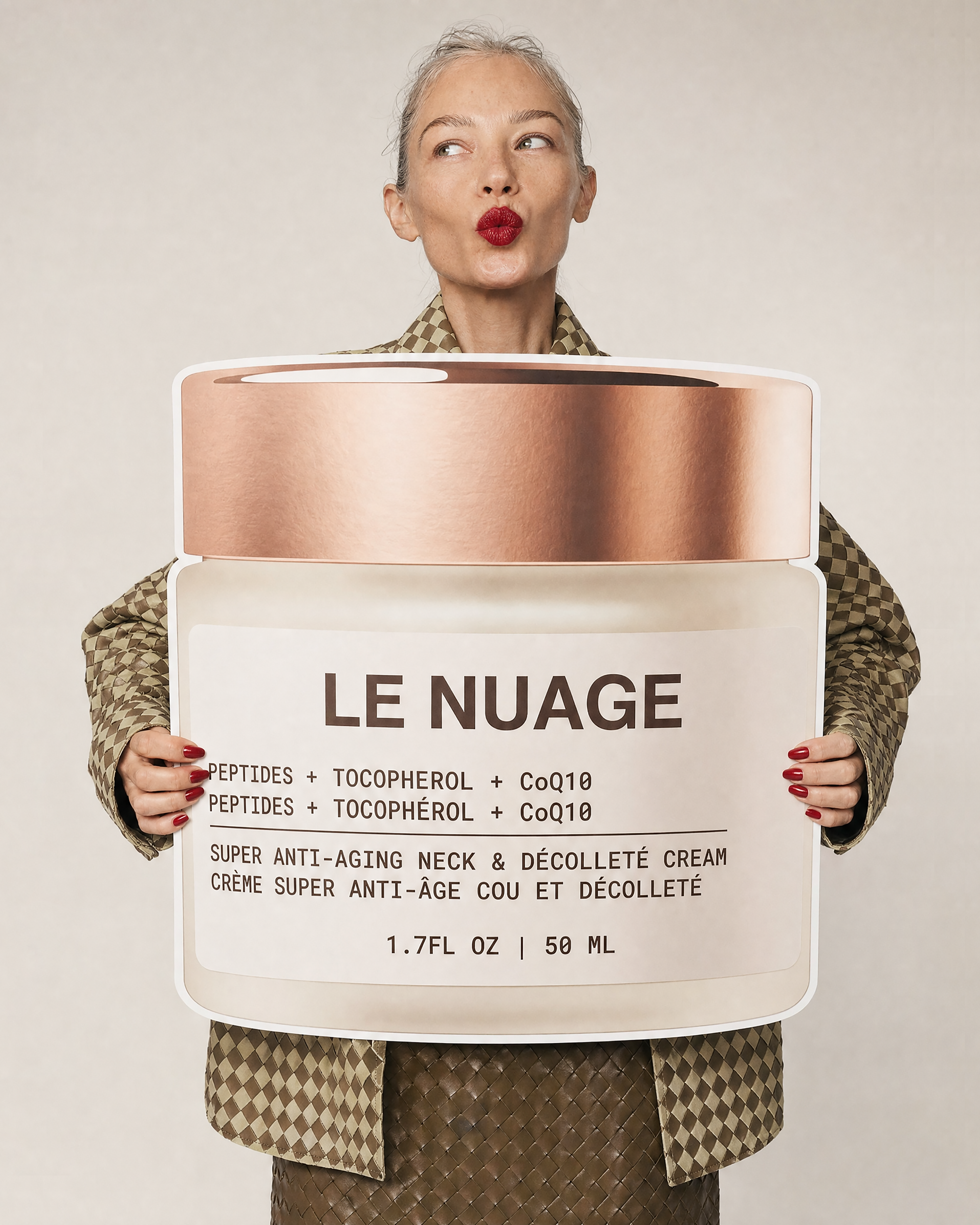 Le_Nuage_The_Cream_Paper_Cut.png